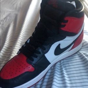 red bred toe jordan 1s